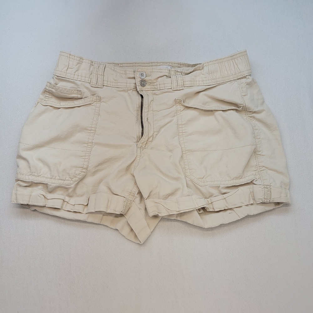 Time and Tru Cargo Shorts Womens 10 Beige Utility Cuffed Stretch Pockets